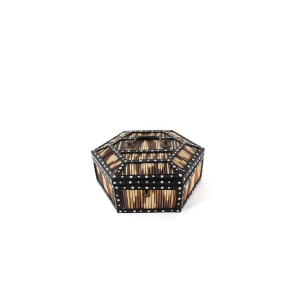 Porcupine Quill Box, Anglo Indian 70928