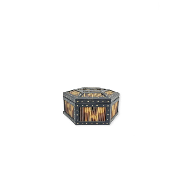 Highly Decorative Large Porcupine Quill Box 70940