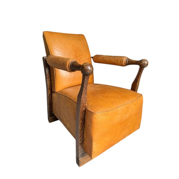 Exceptional French 1930's Leather Arm Chair 76919