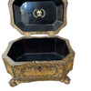 Stunning 19th Century English Chinoiserie Box 70561