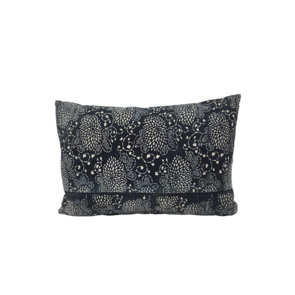 Antique Japanese Indigo Textile Pillow 50253