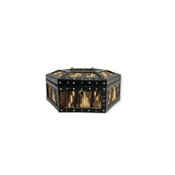 Highly Decorative Large Porcupine Quill Box 64922
