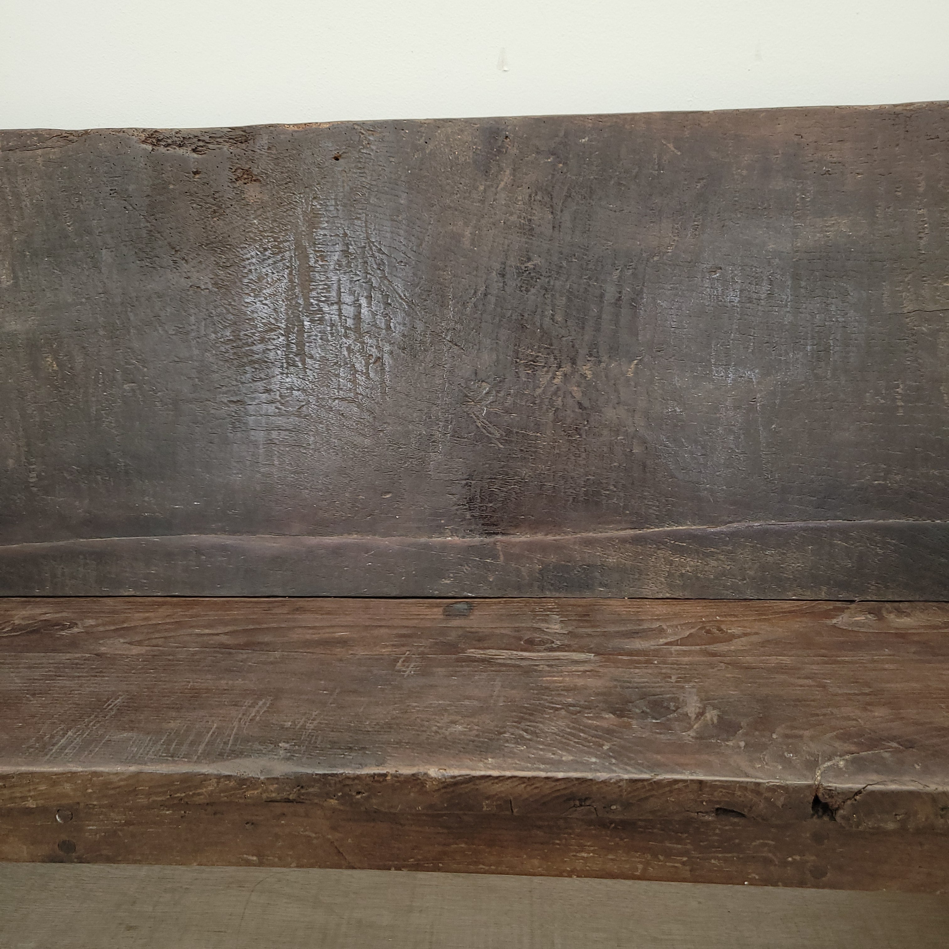 Limited Edition, 18th century walnut bench