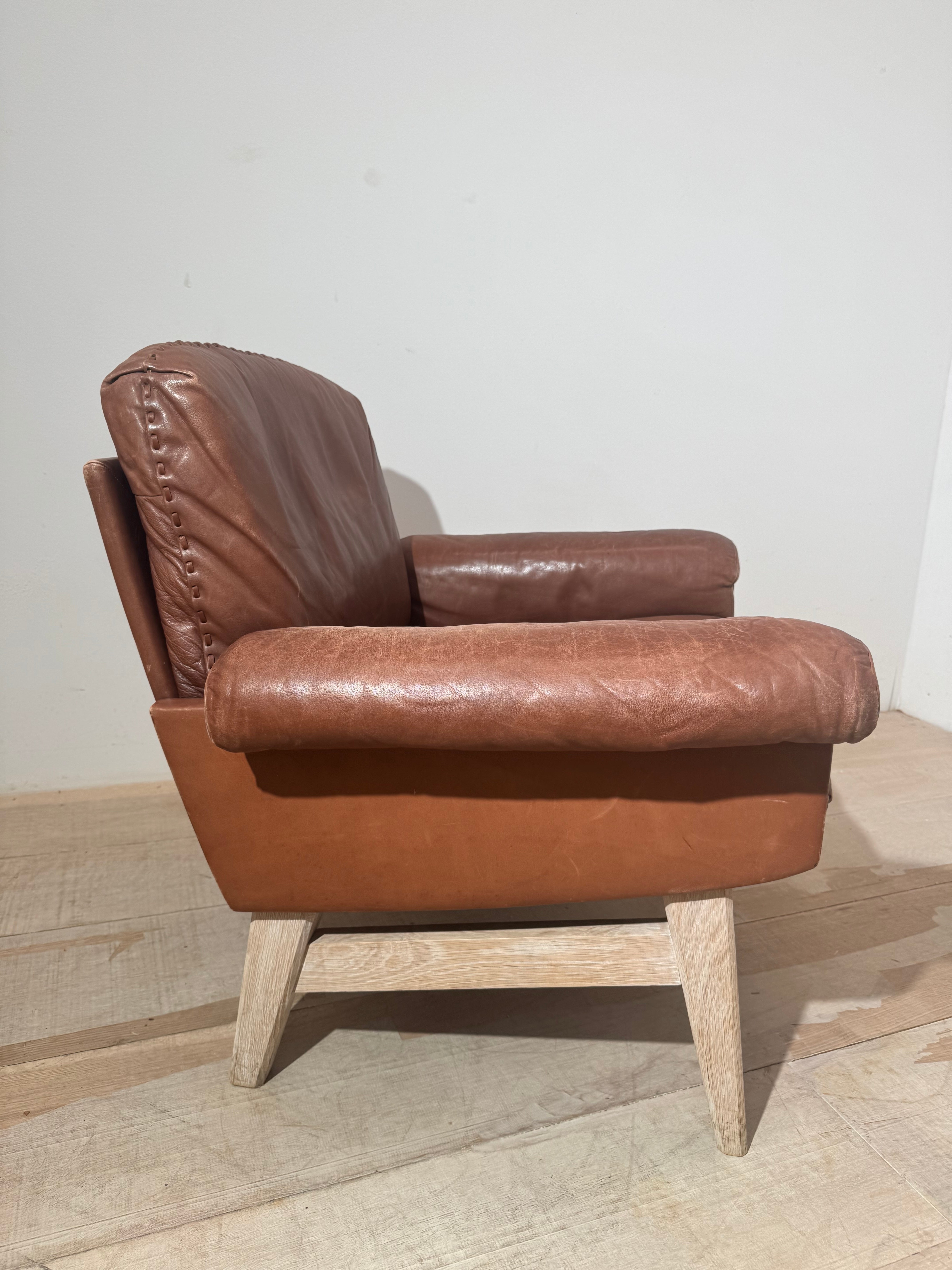 Single Desede Leather Armchair
