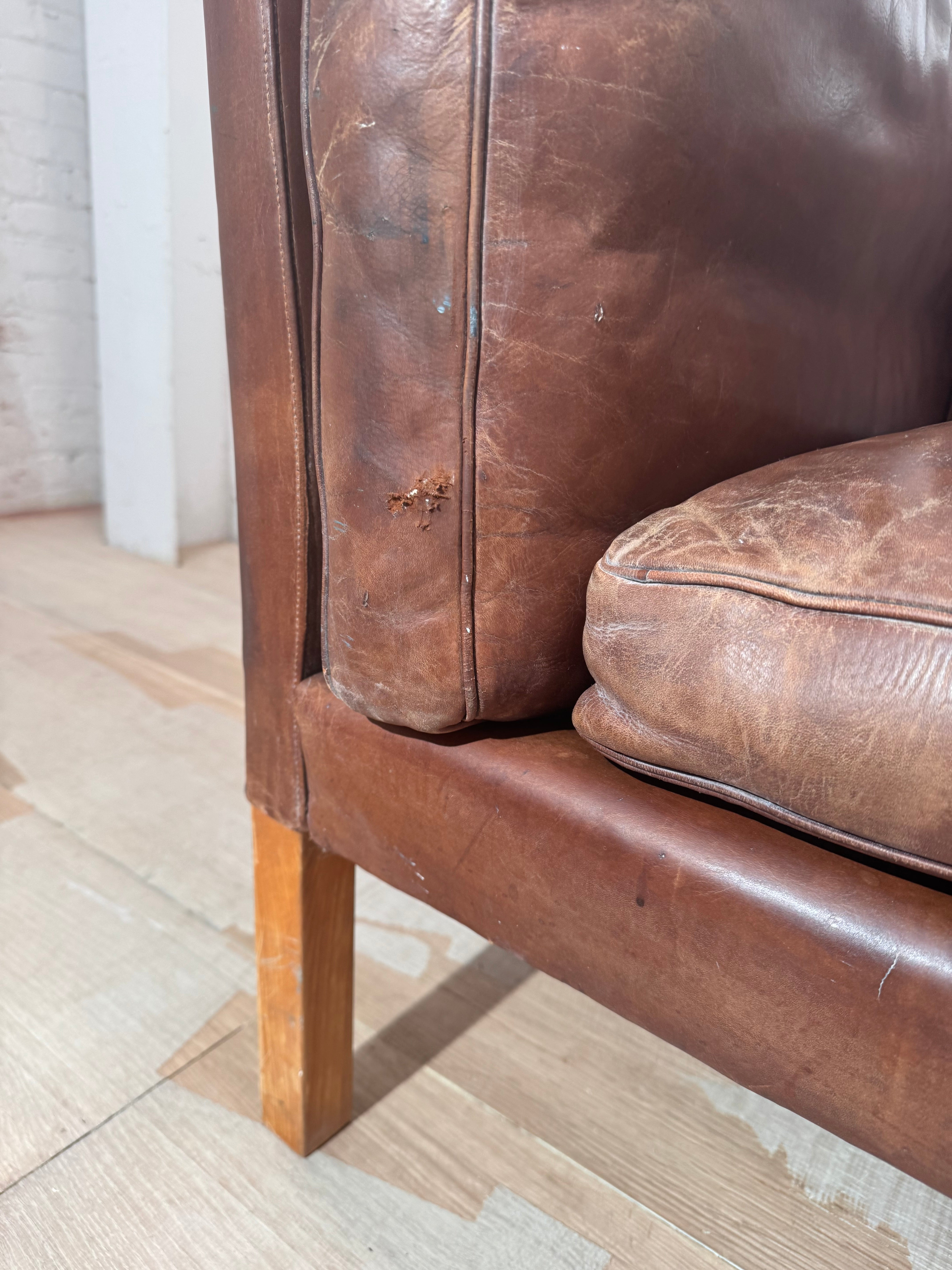 Orignal Fabulous Chocolate Brown Leather Sofa