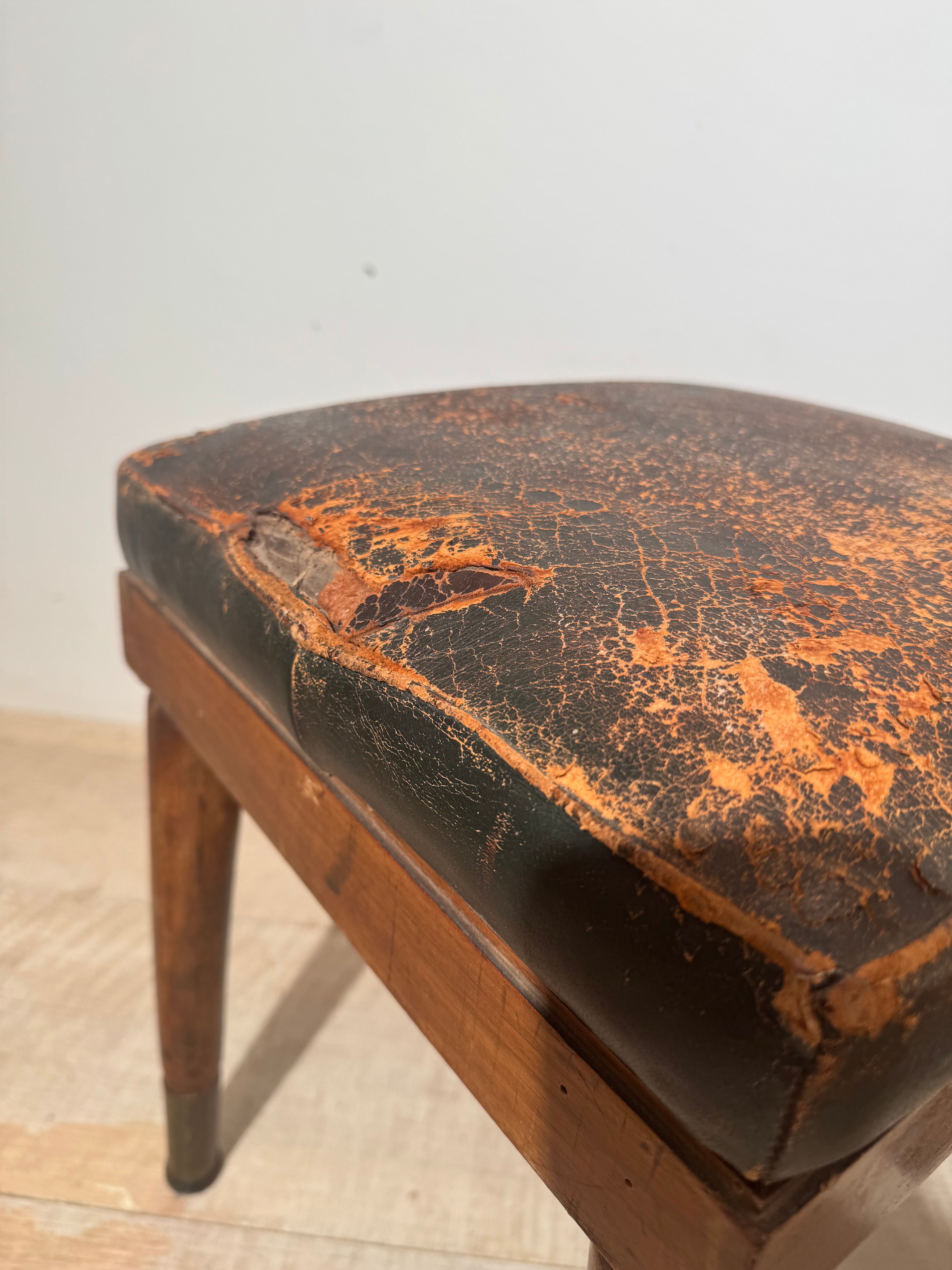 Stylish Pair of 19th century English leather benches