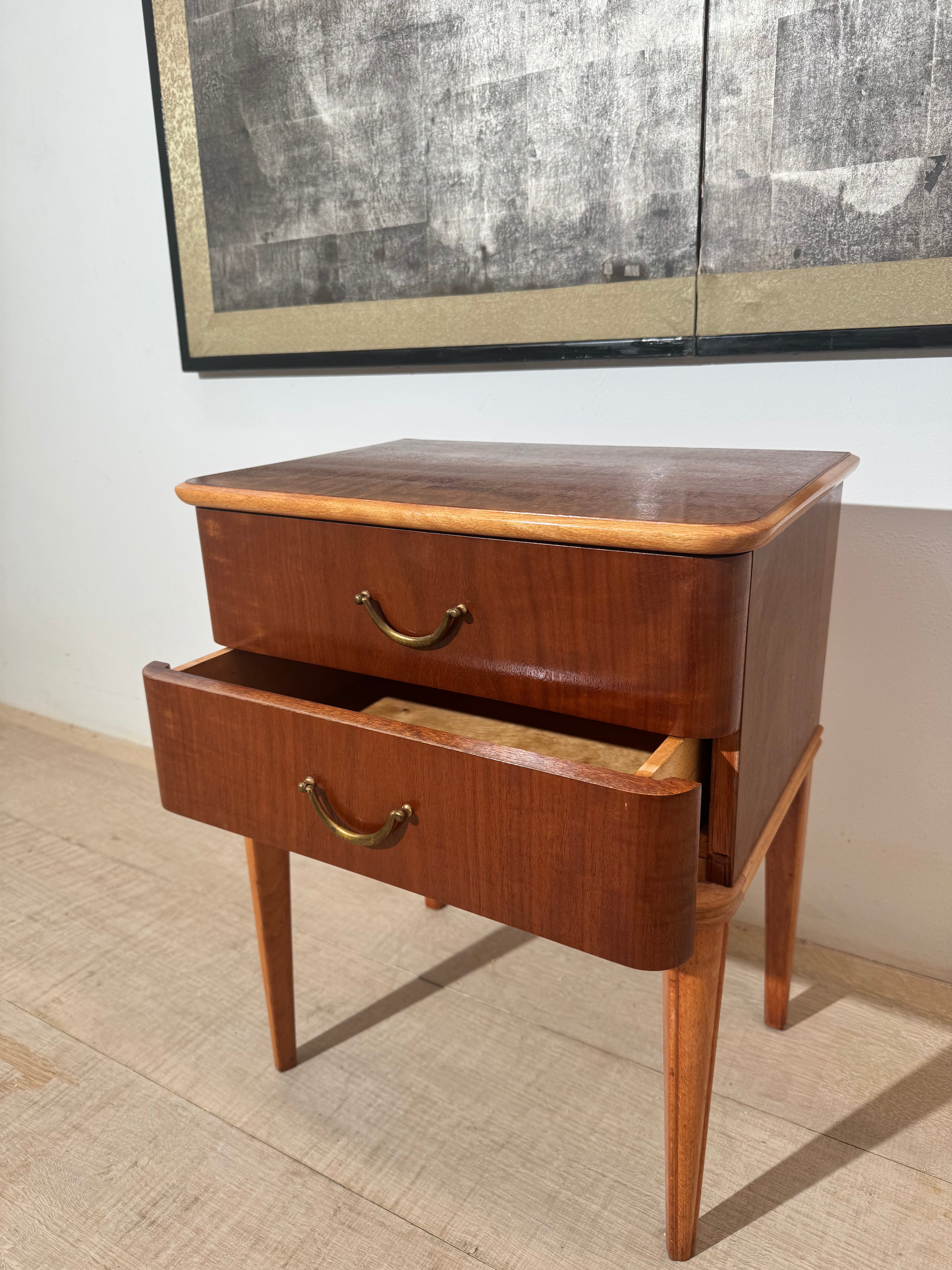 Small Art Deco Nighstand/Side Table