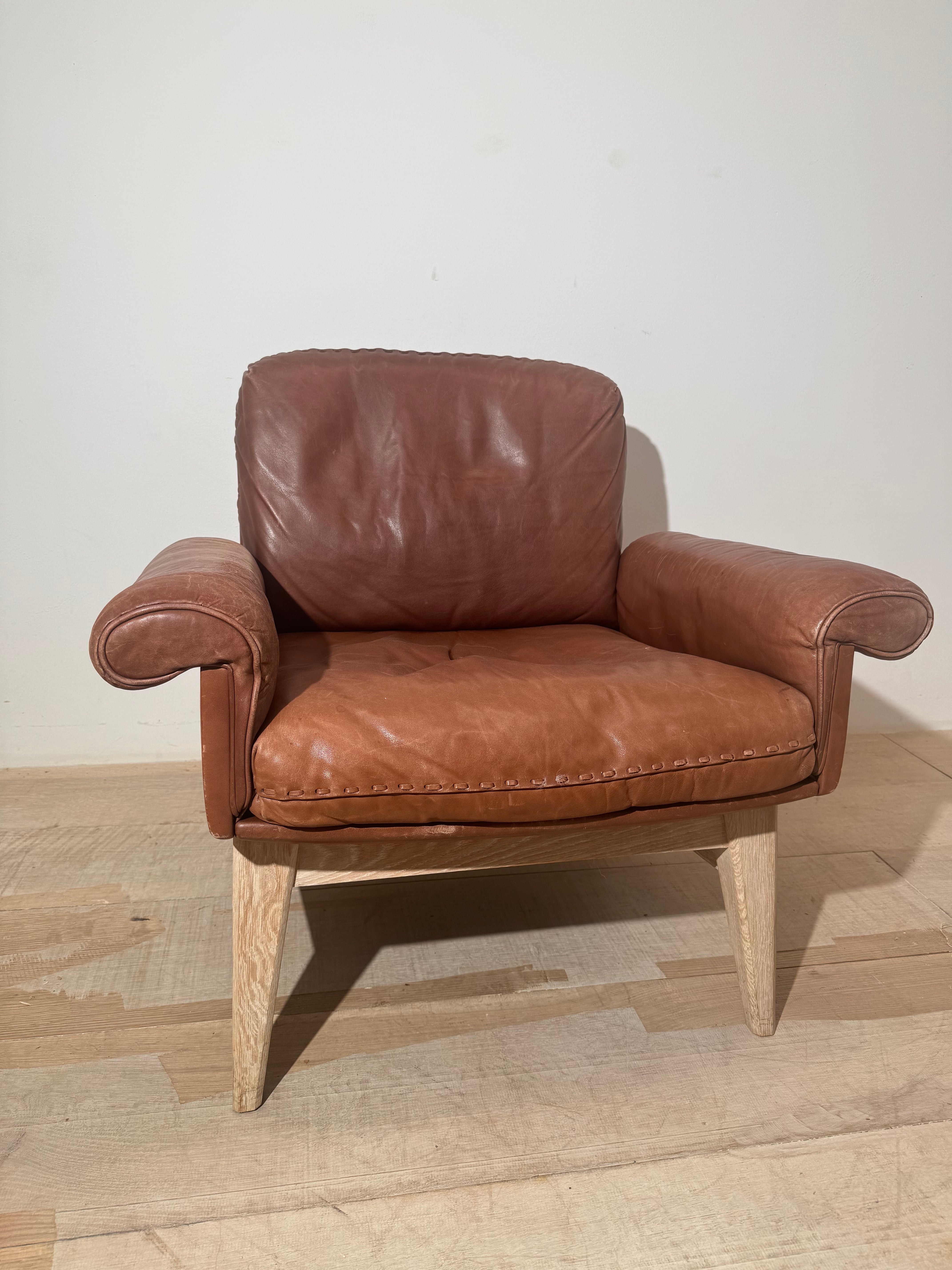 Single Desede Leather Armchair
