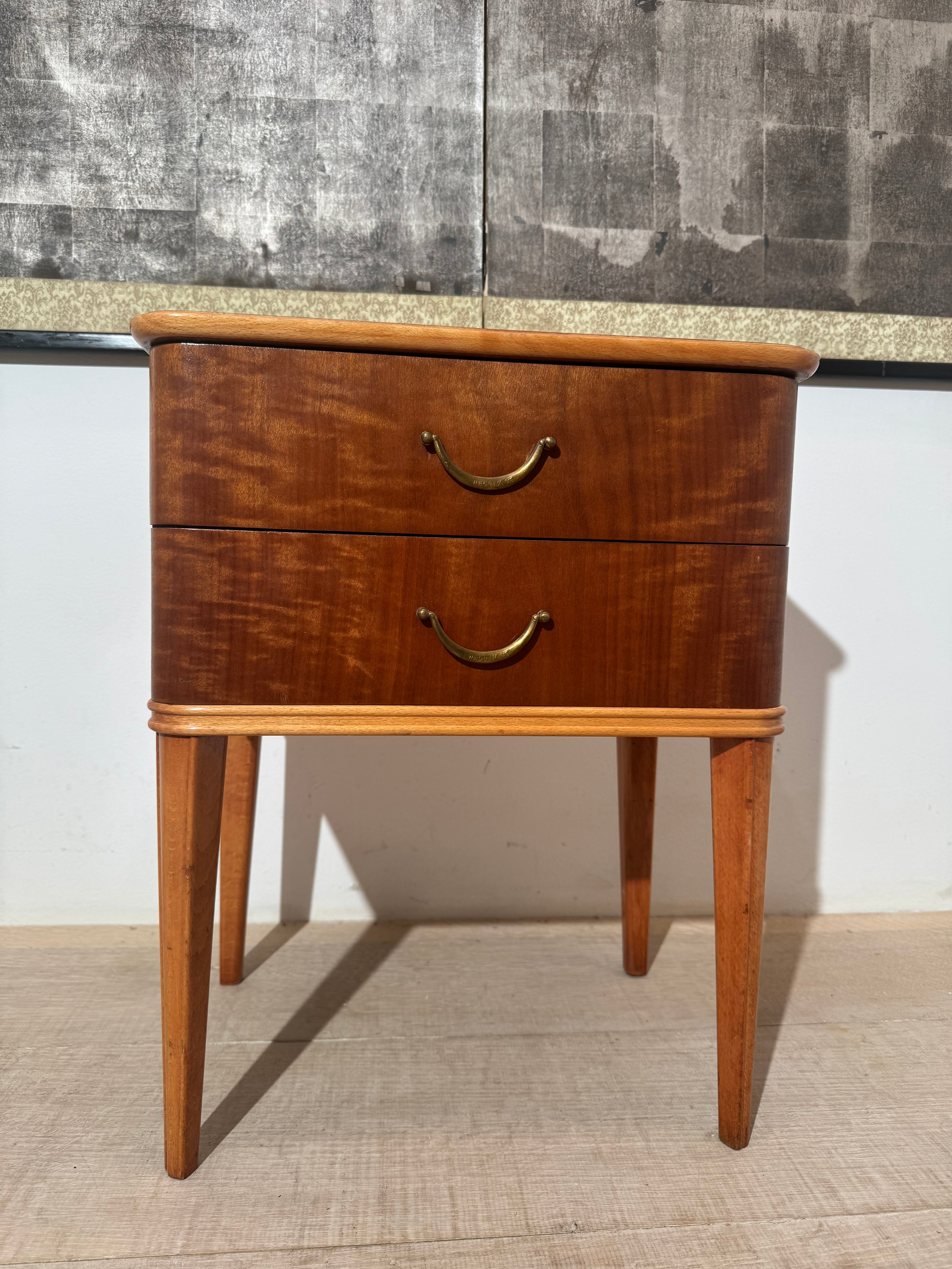 Small Art Deco Nighstand/Side Table