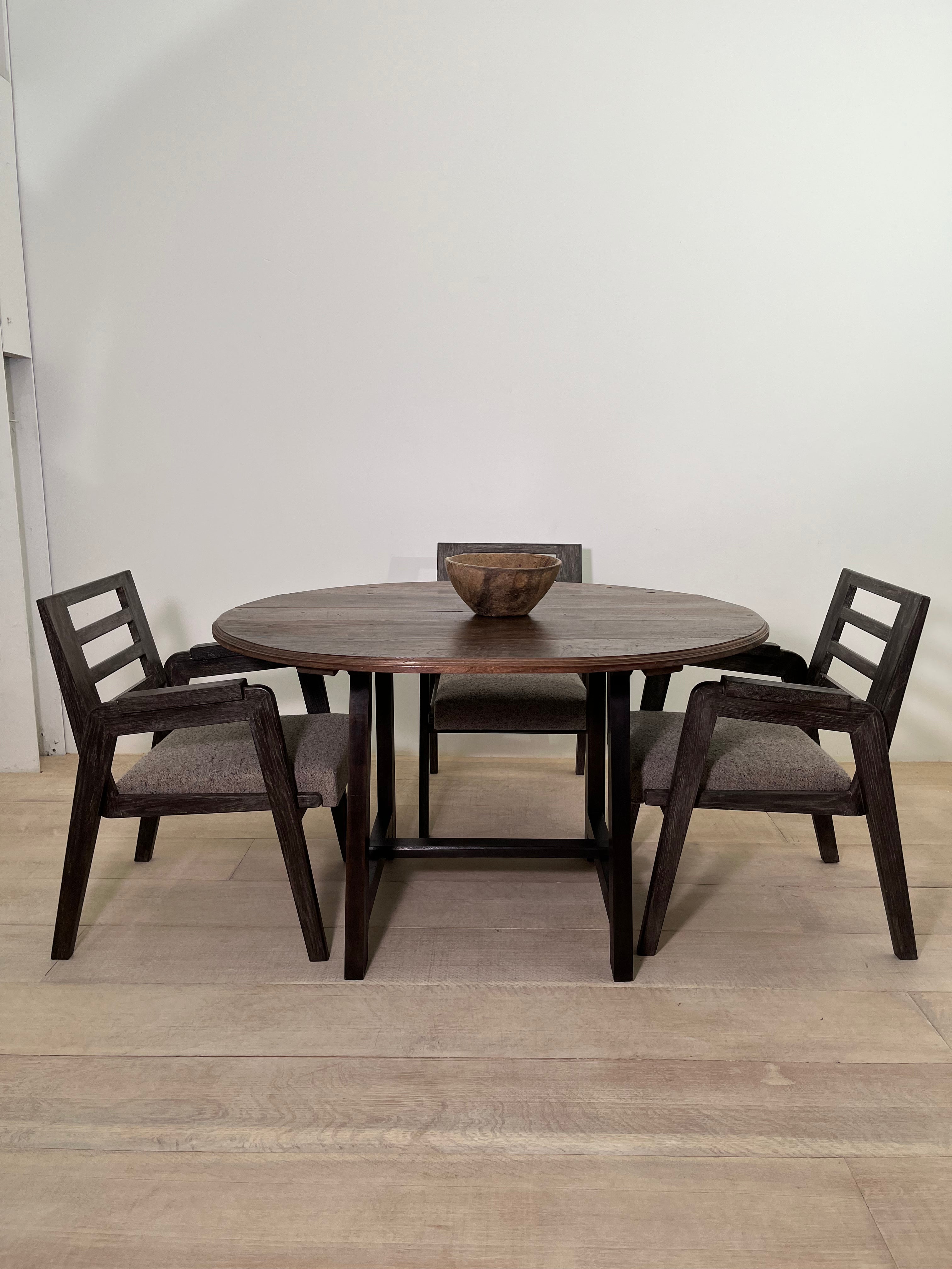 18th Century Walnut Dining Table