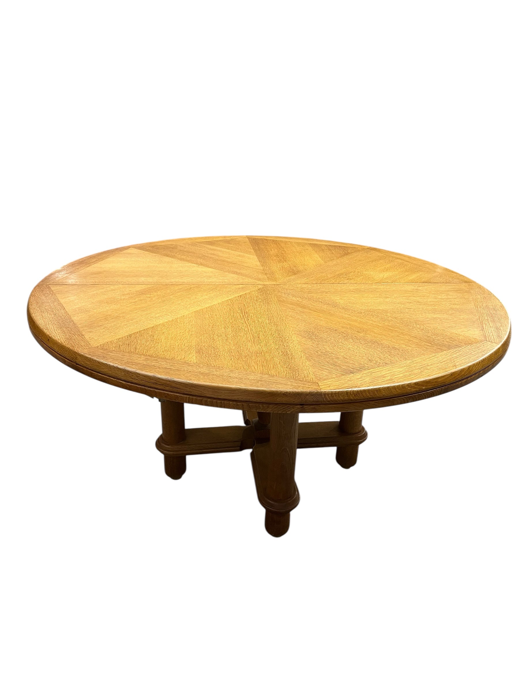 Guillerme et Chambrone Edition Votre Maison Round Oak Dining Table