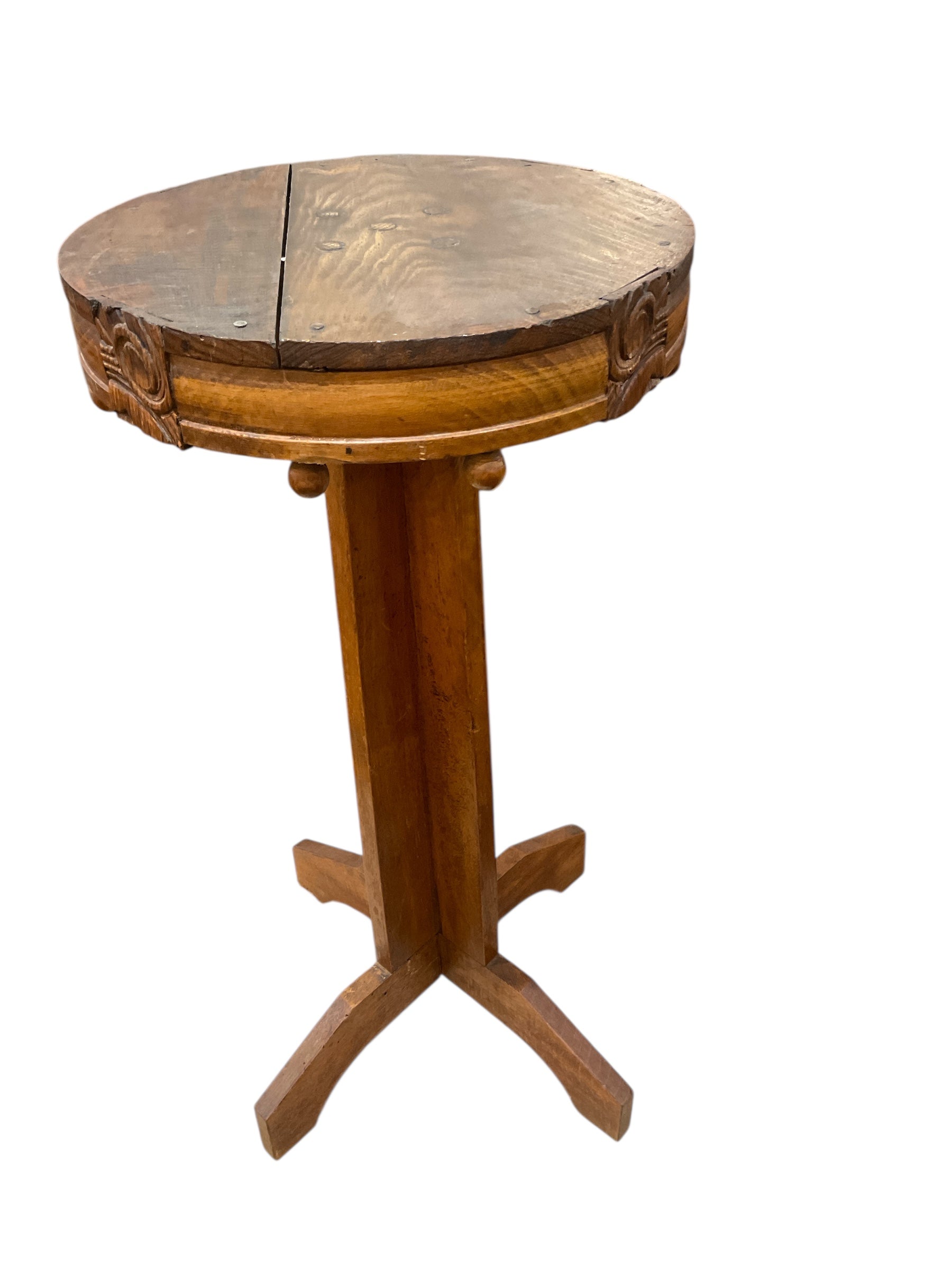 1930s Deco side Table