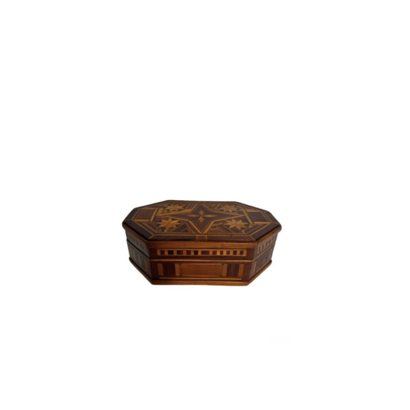 American 19th Century Inlaid Hardwood Box 72348