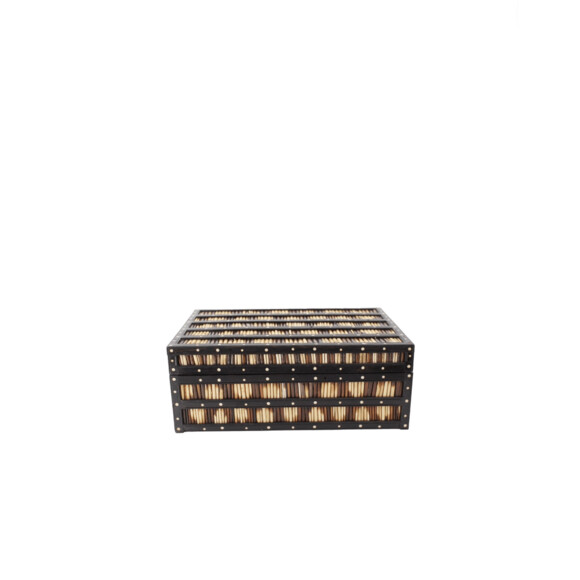 Highly Decorative Large Porcupine Quill Box 71607