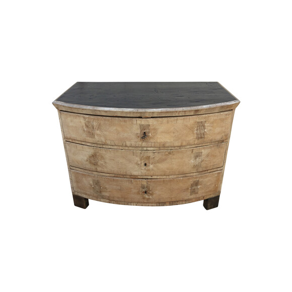 French 18th Century Commode 40438