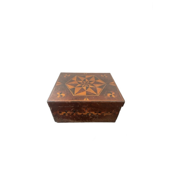 Antique Wabi-Sabi Inlaid Box 71019