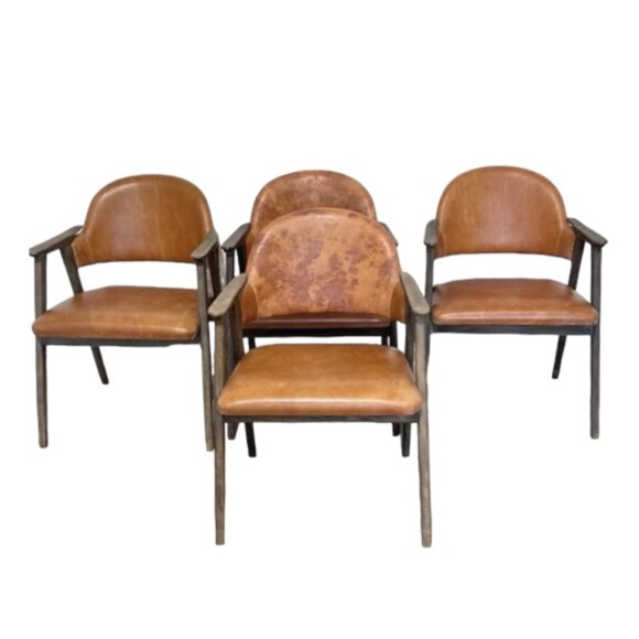 Danish Mid Century Set of (4) Dining Chairs in Leather 66387