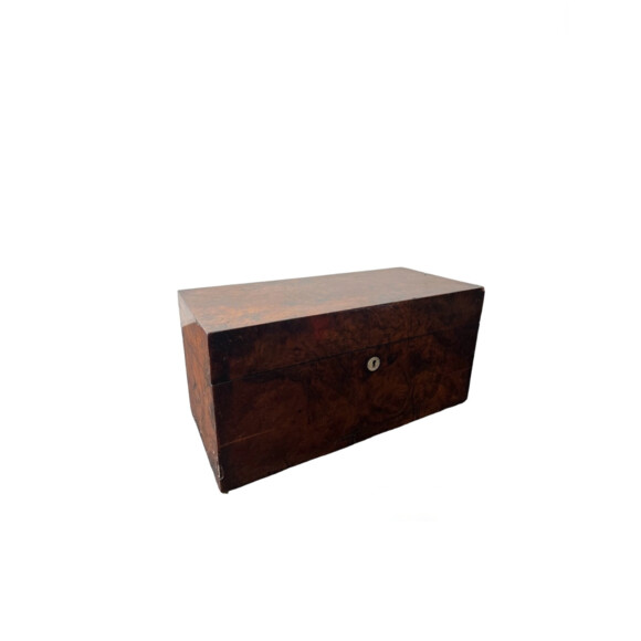 18th Century English Burl Wood Box 68799