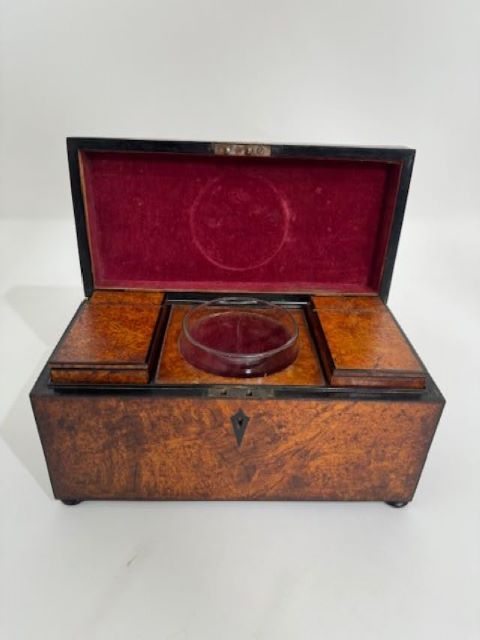 English 19th Century Burl Walnut Tea Caddy