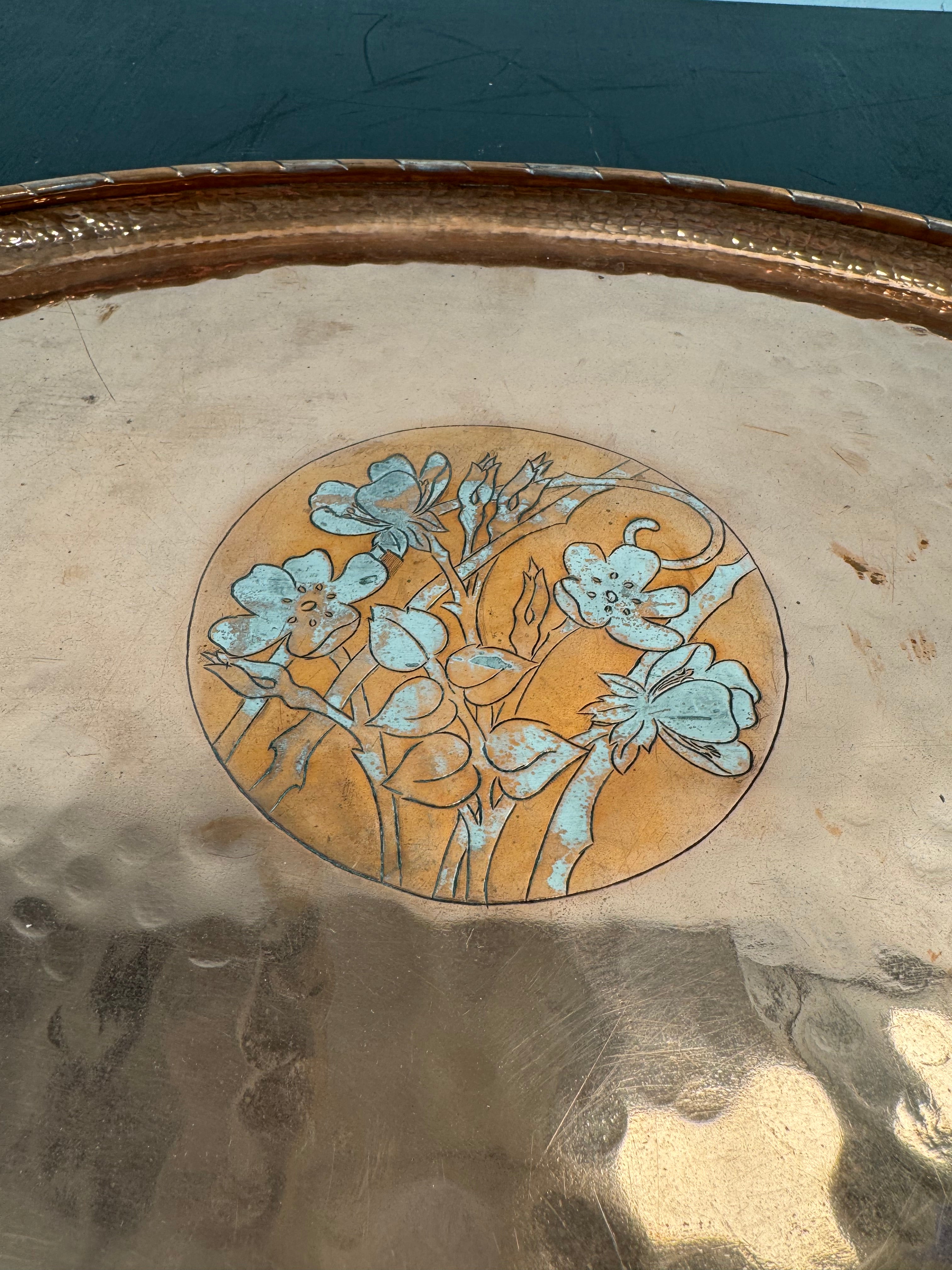 English Arts and Crafts Period Hugh Wallis Copper Serving Tray