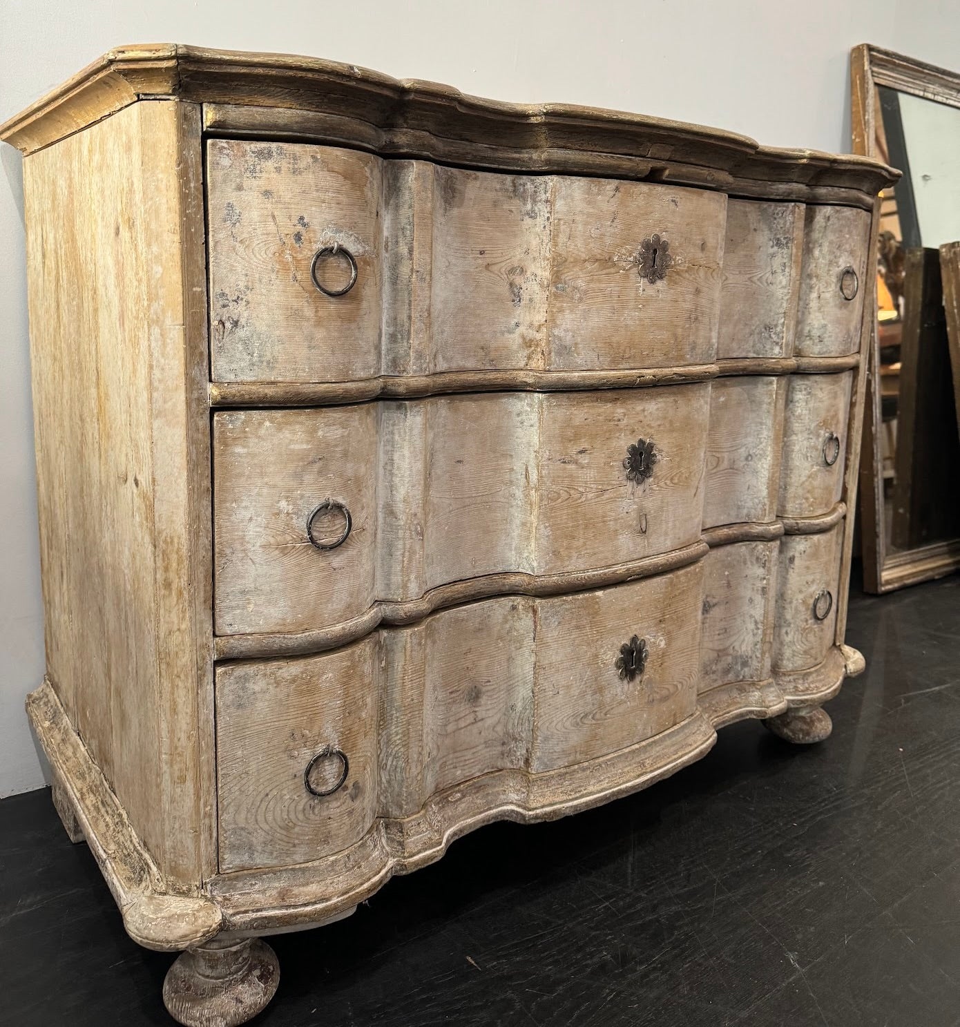 18th Century Swedish Commode