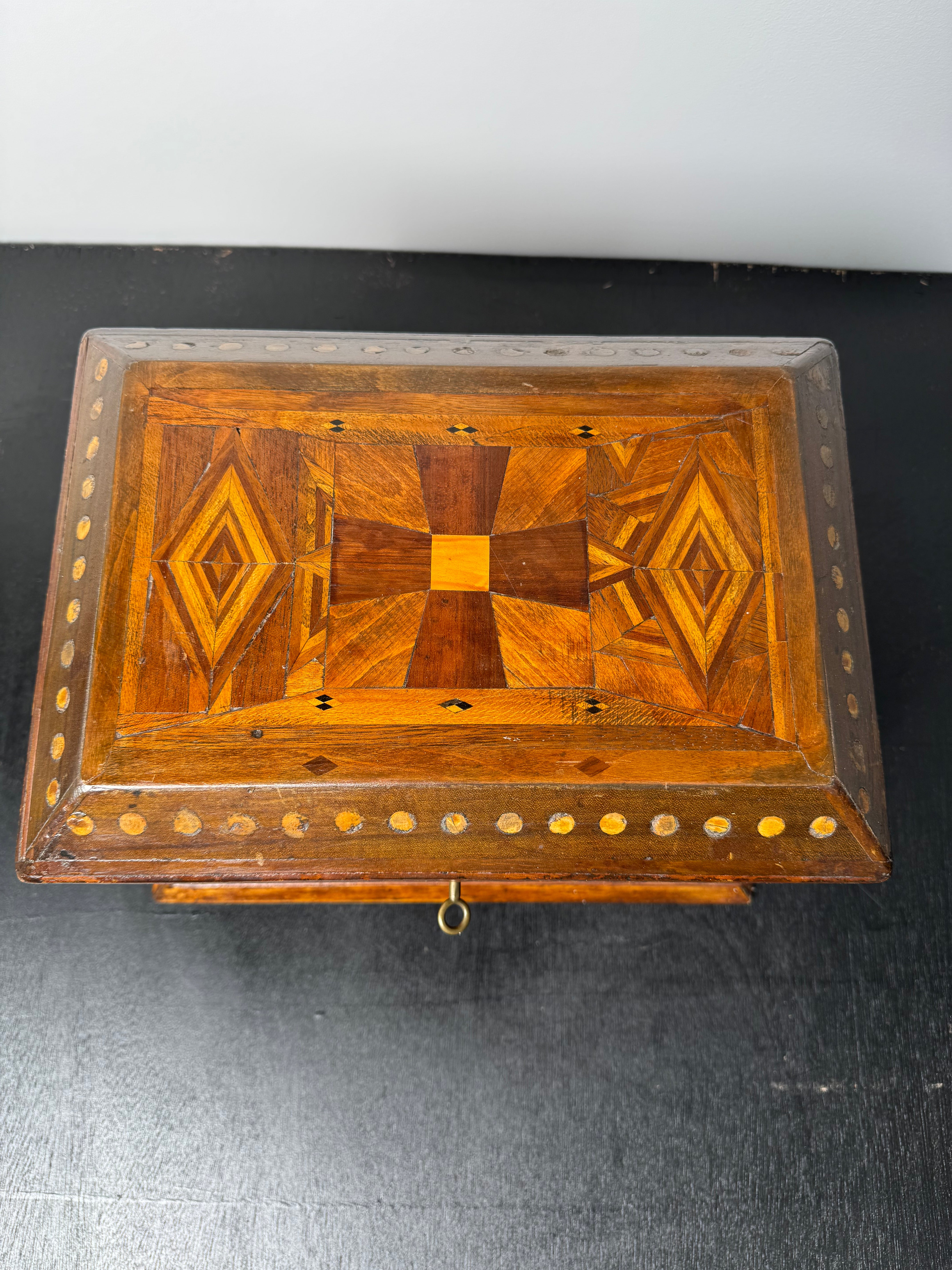 Large American Inlaid Box