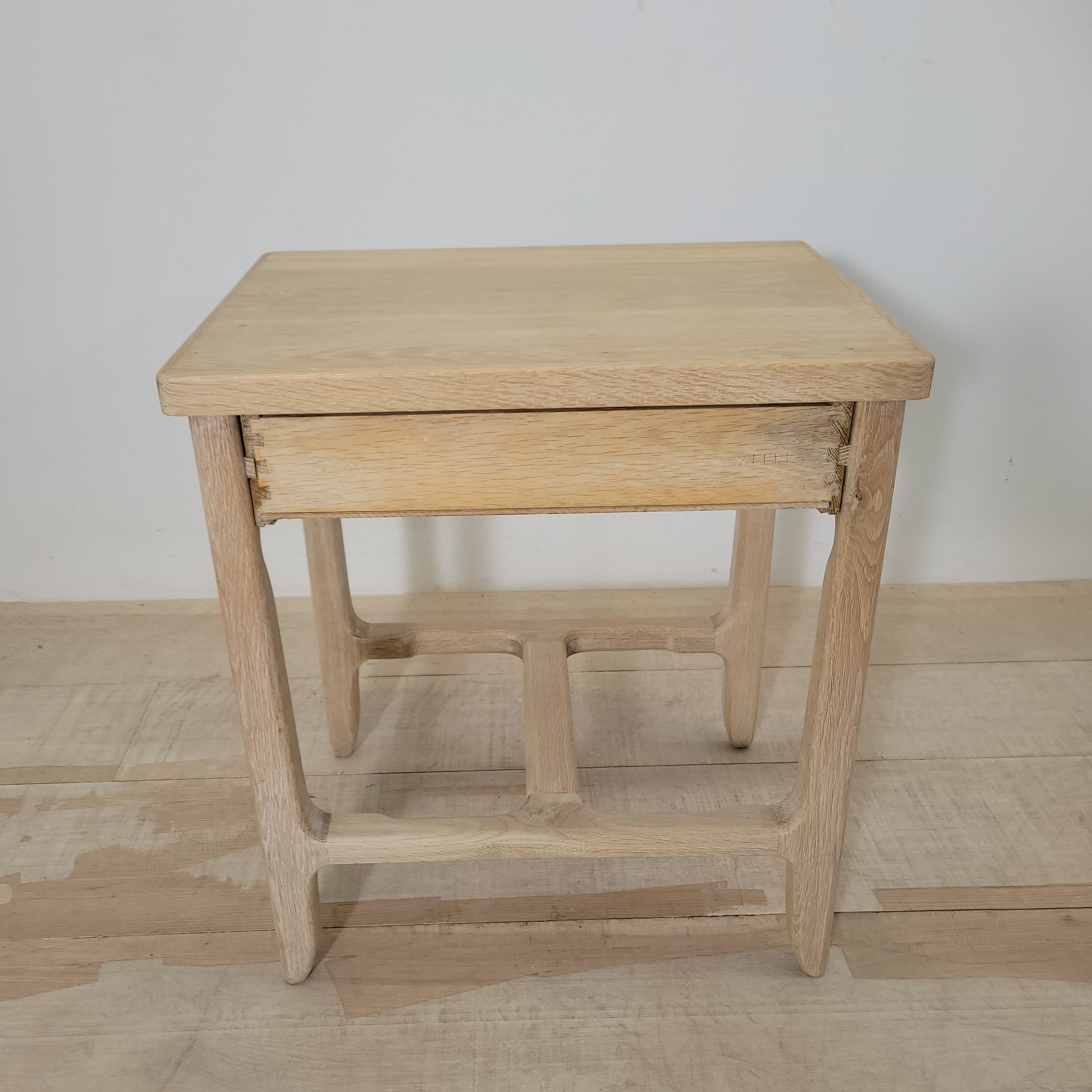 Limited Edition oak one drawer nightstand/table