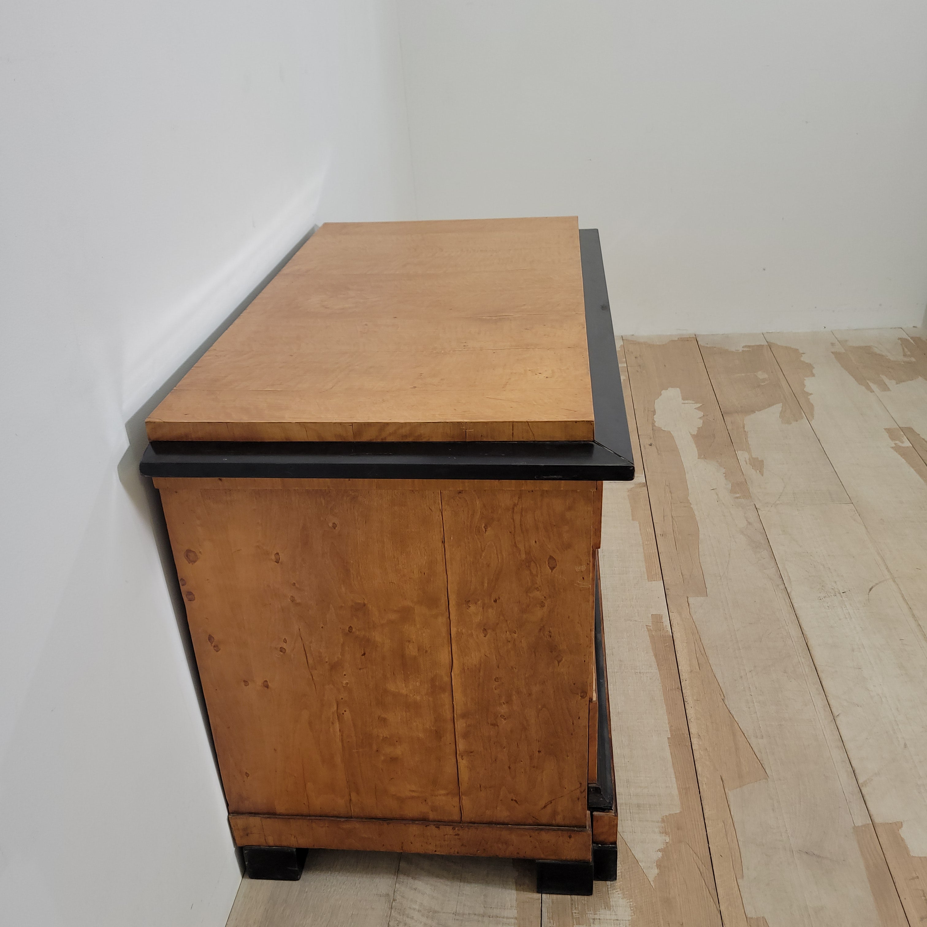 Swedish Biedermeier commode