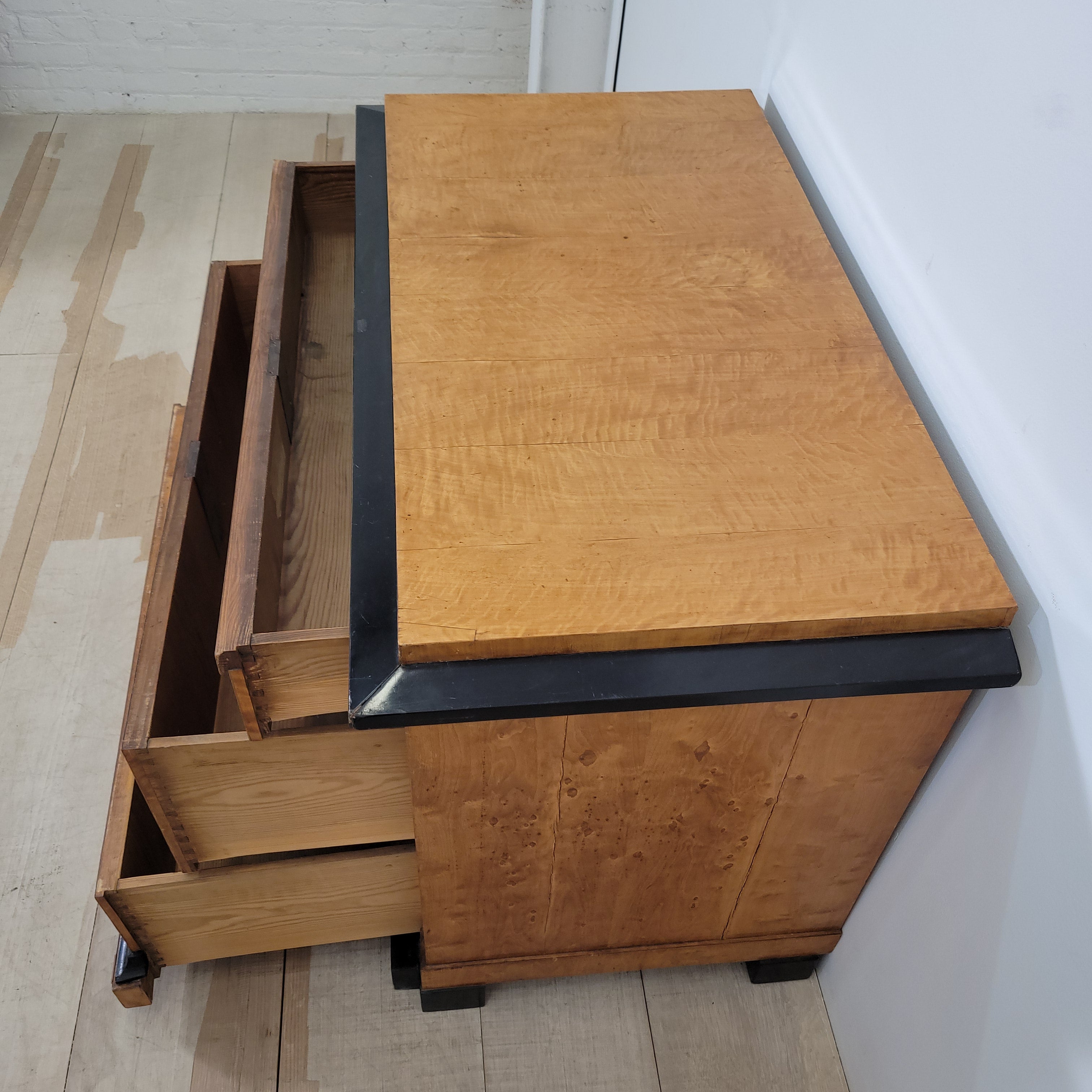 Swedish Biedermeier commode