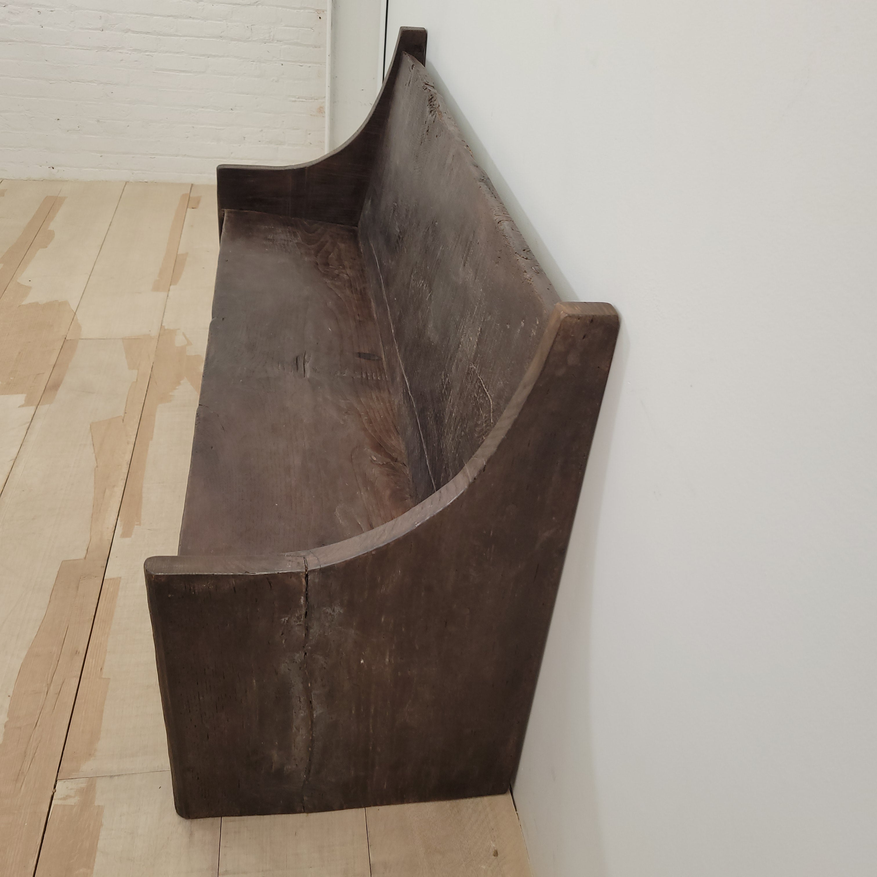 Limited Edition, 18th century walnut bench