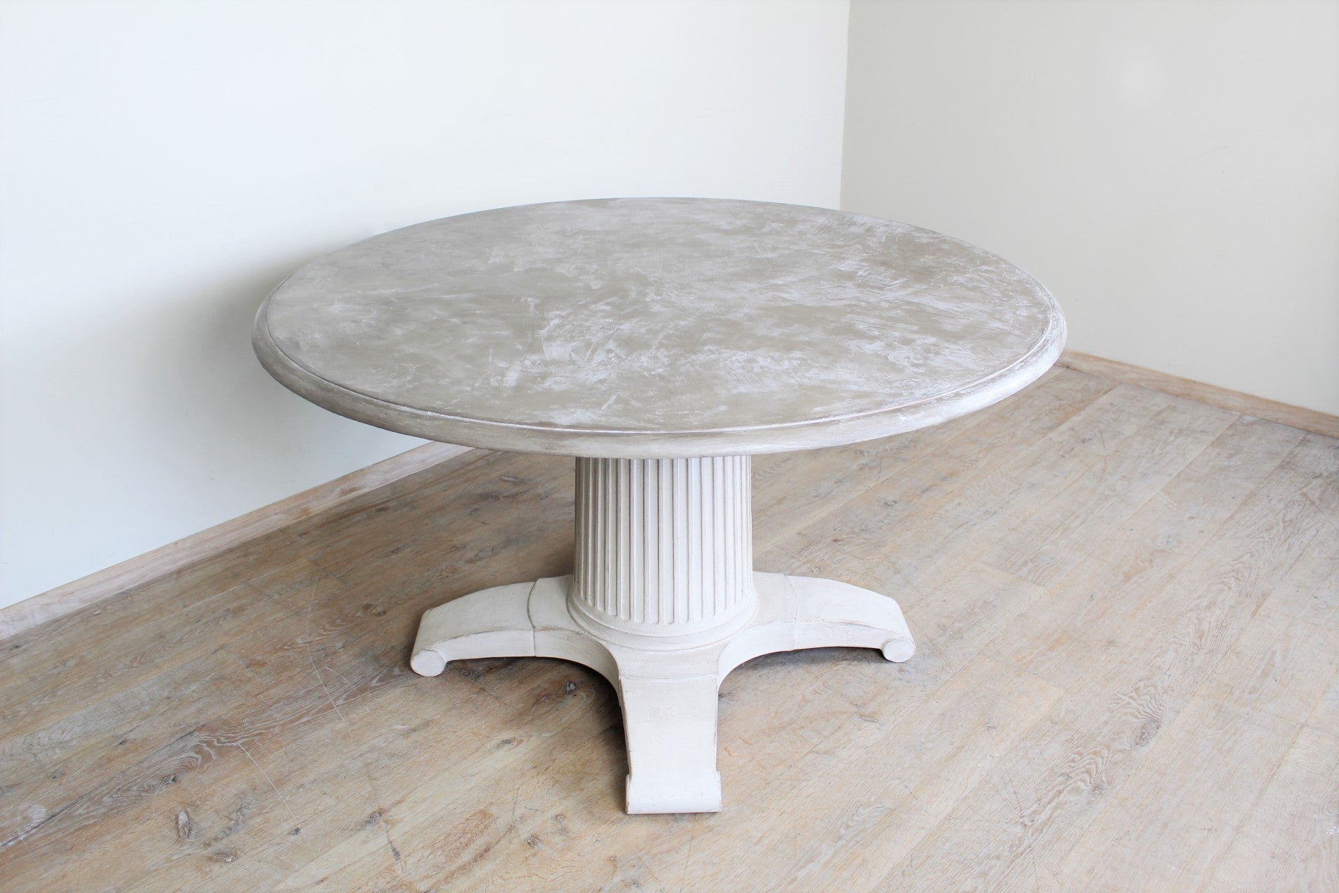 Large Belgian Round Oak Dining Table