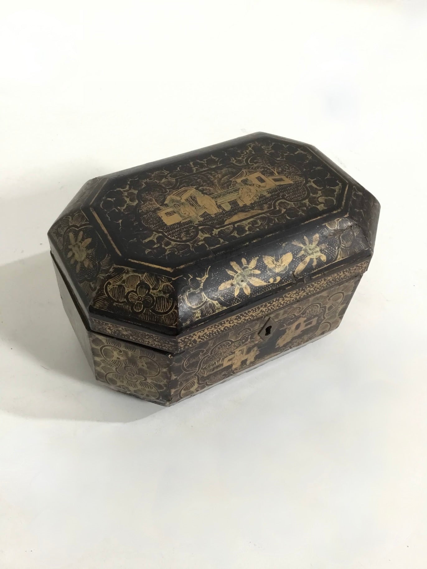 19th Century English Chinoiserie Box