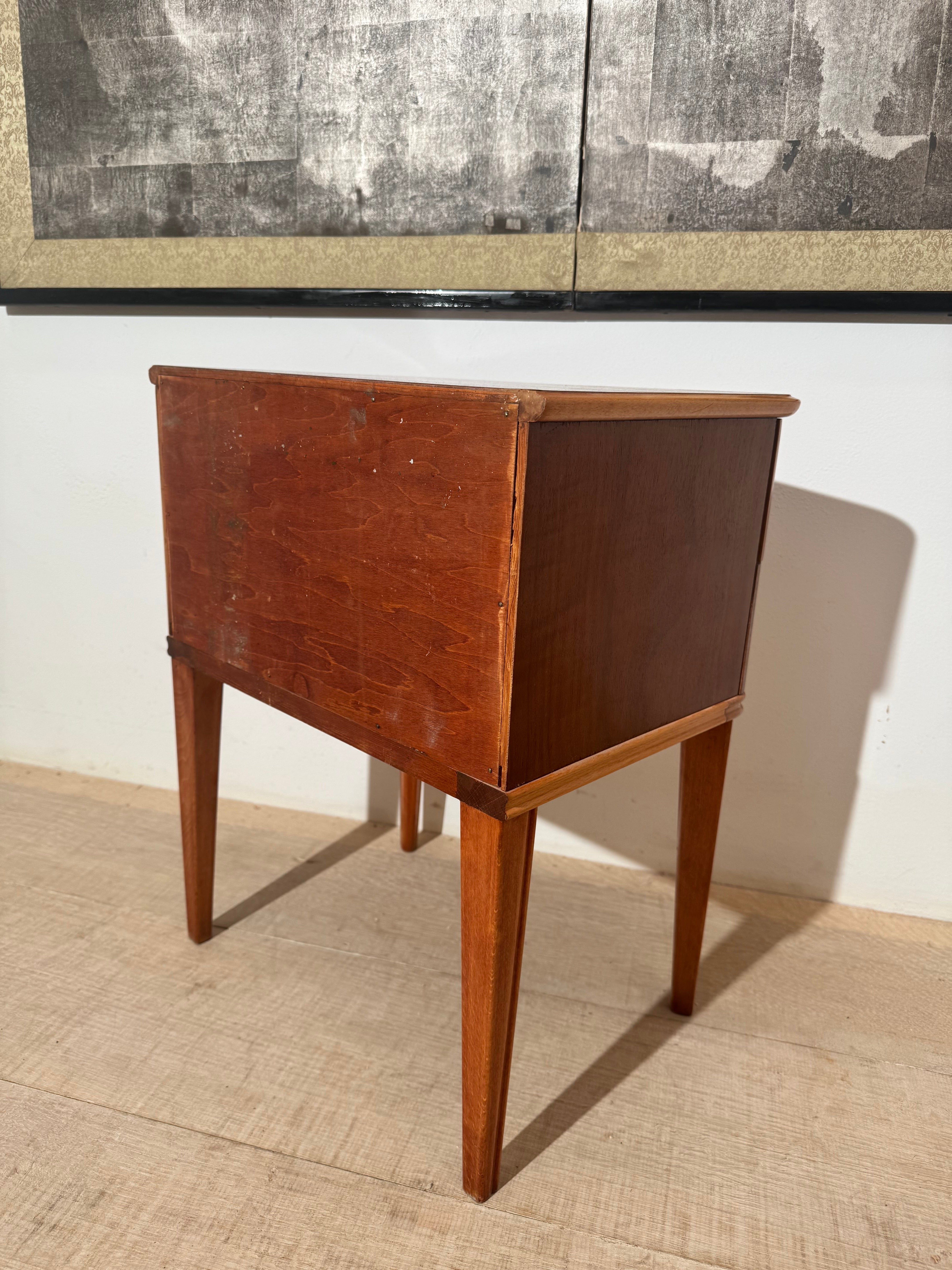 Small Art Deco Nighstand/Side Table