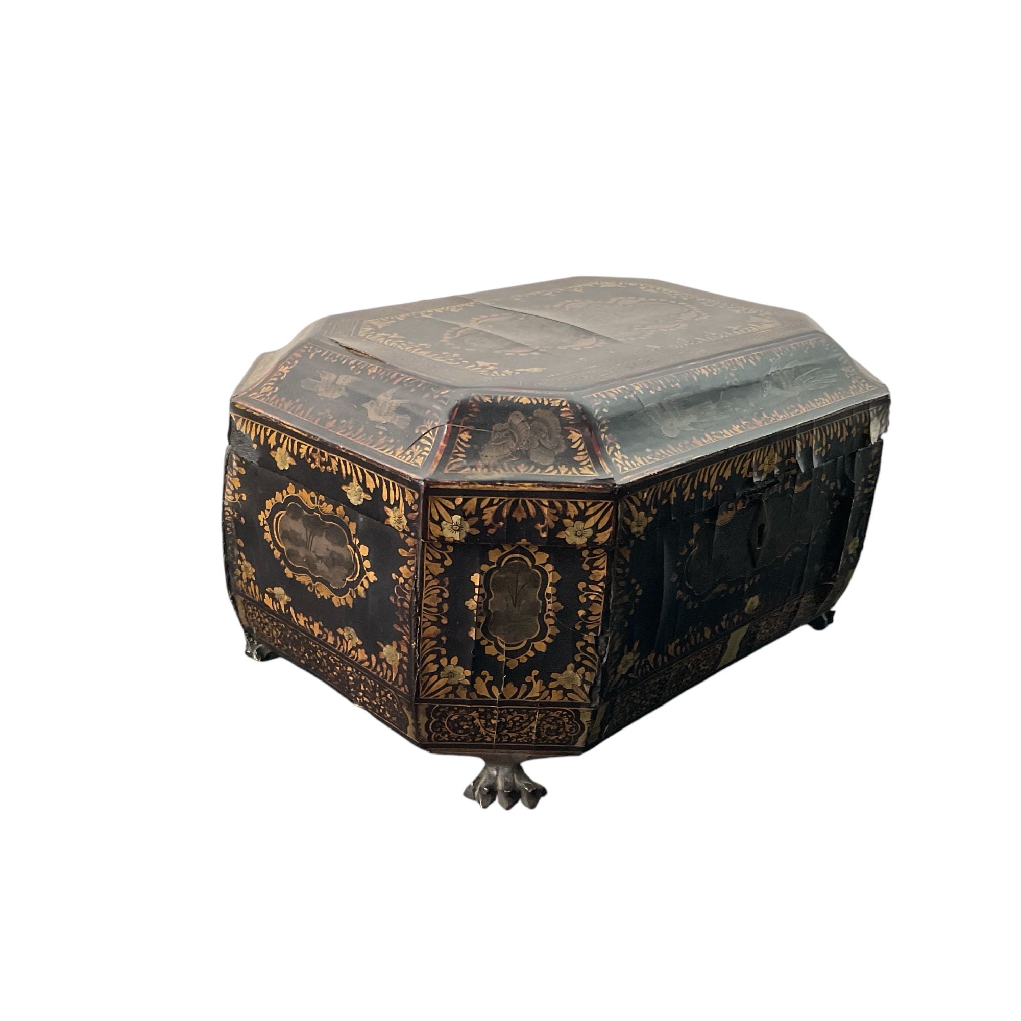 19th Century English Chinoiserie Box