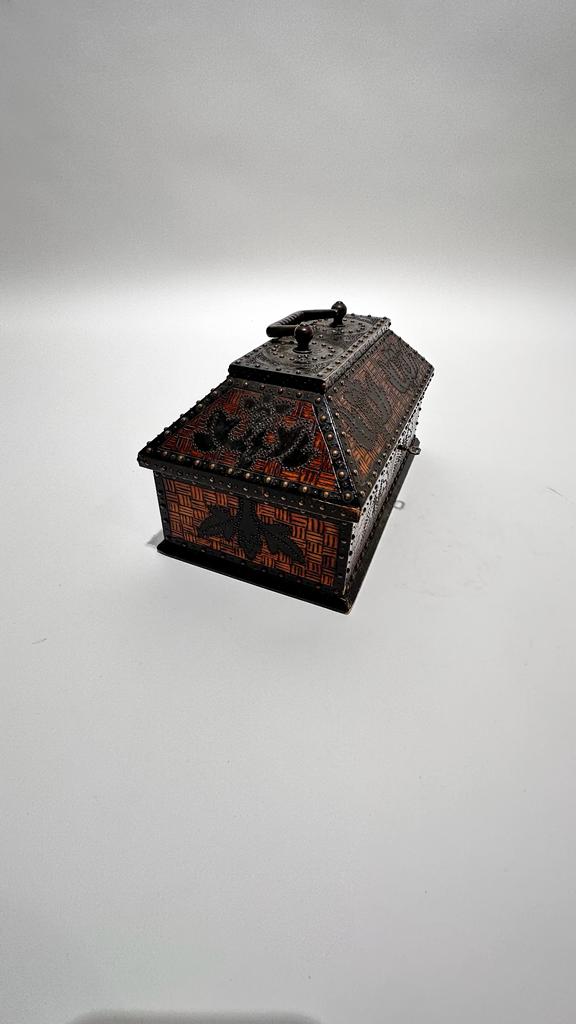 Large English Folk Art Box