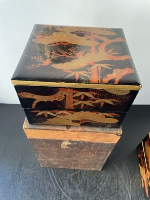 Exceptional Lacquer Jubako Box