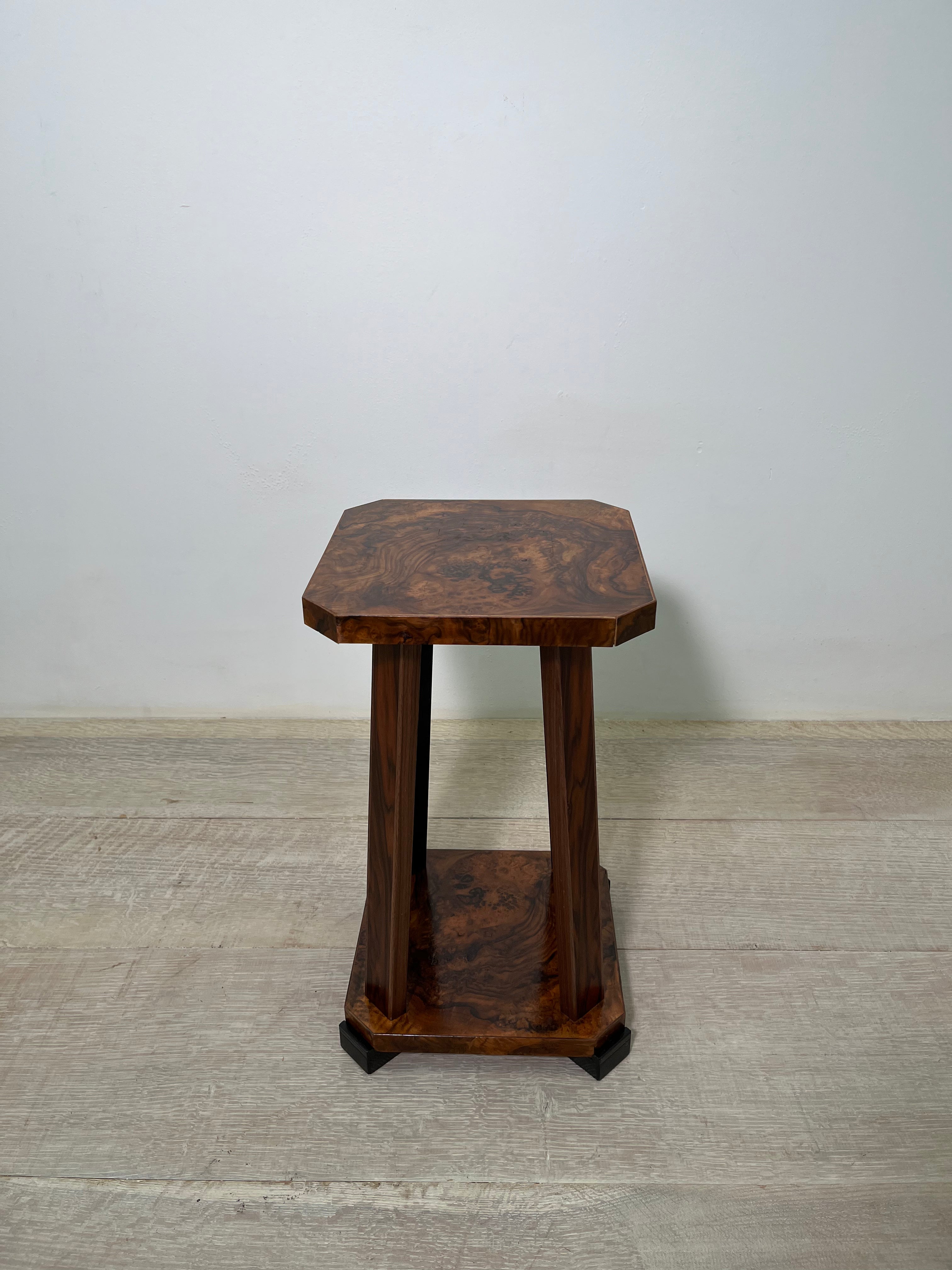 Limited Edition English 18th Century Burl Wood Side Table