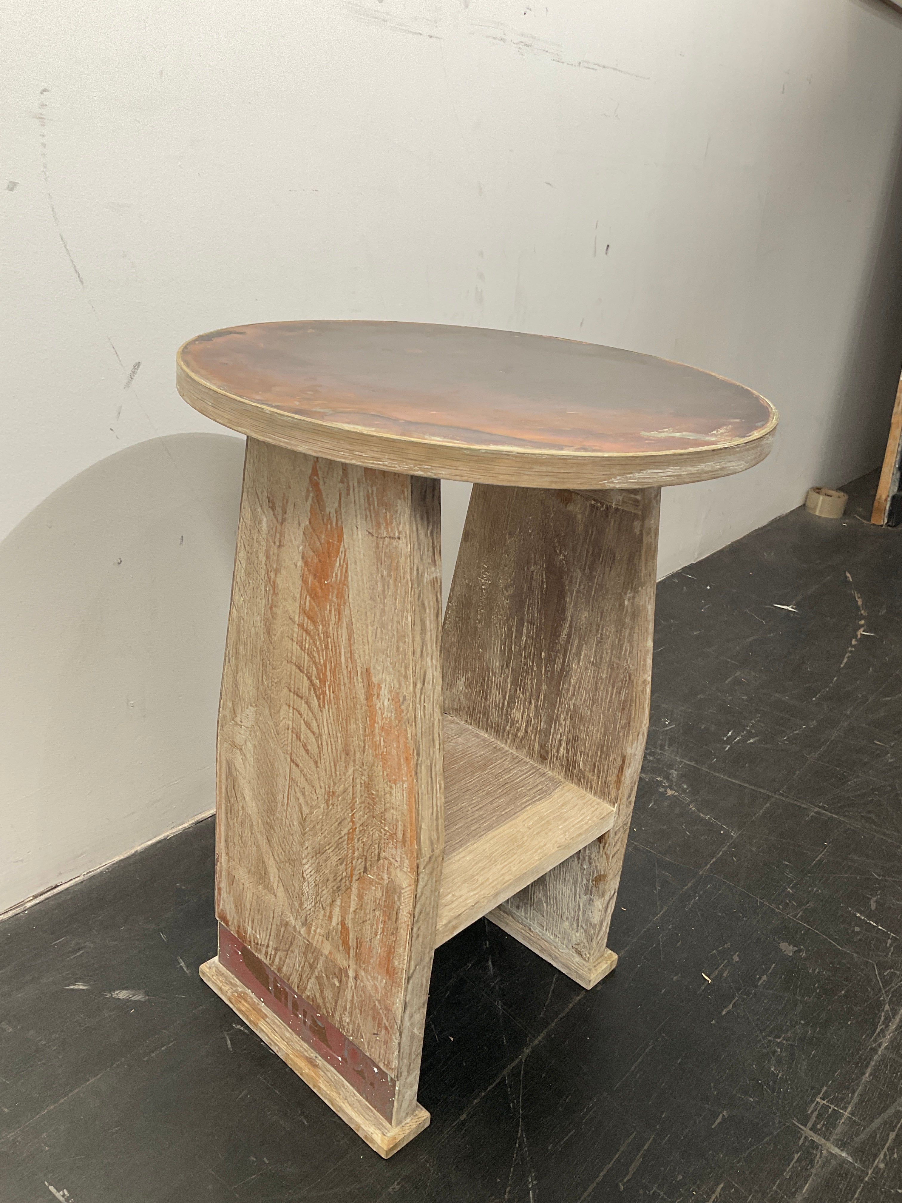 Arts and crafts Table