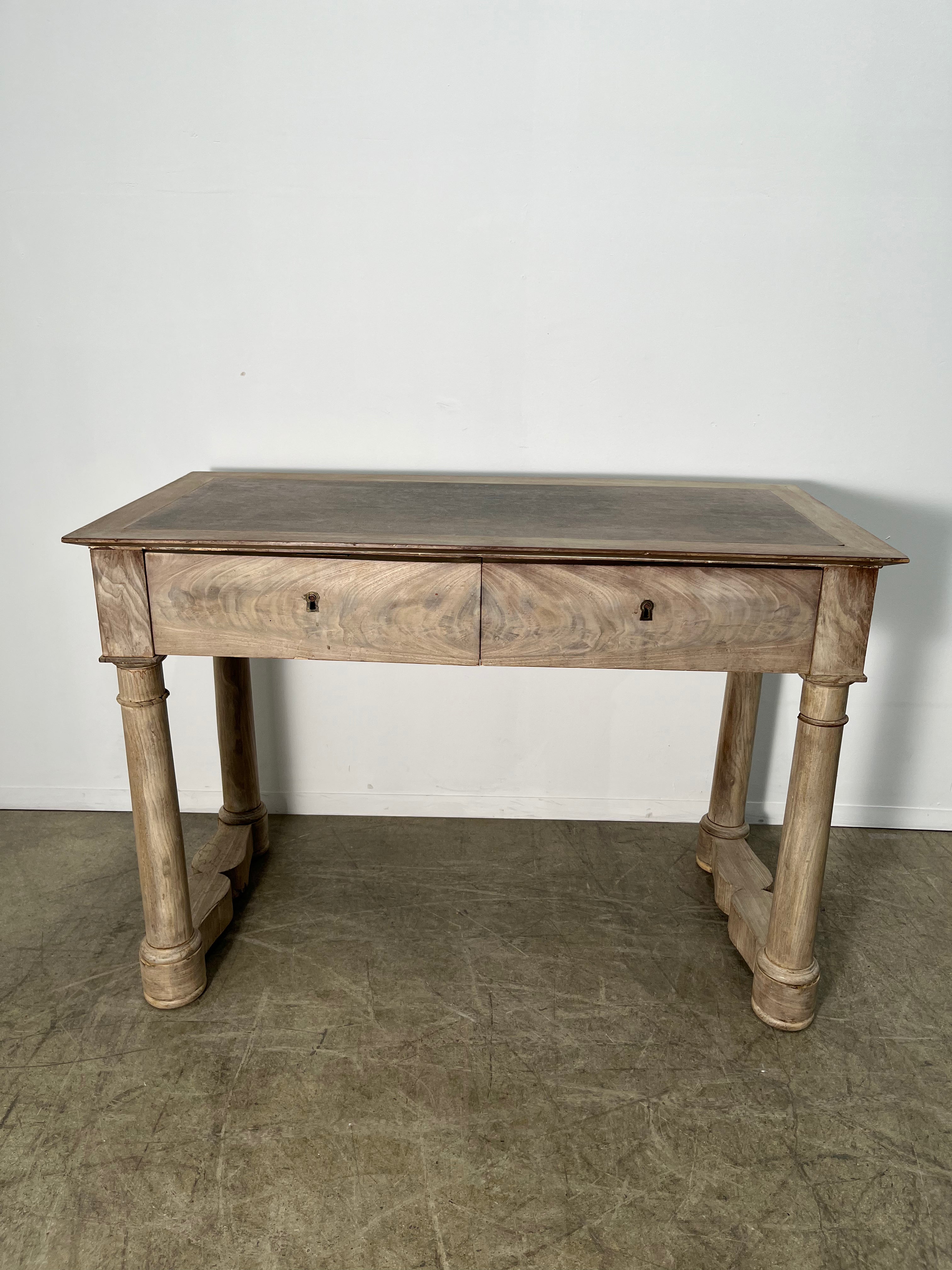 Neo Classic Console with leather top