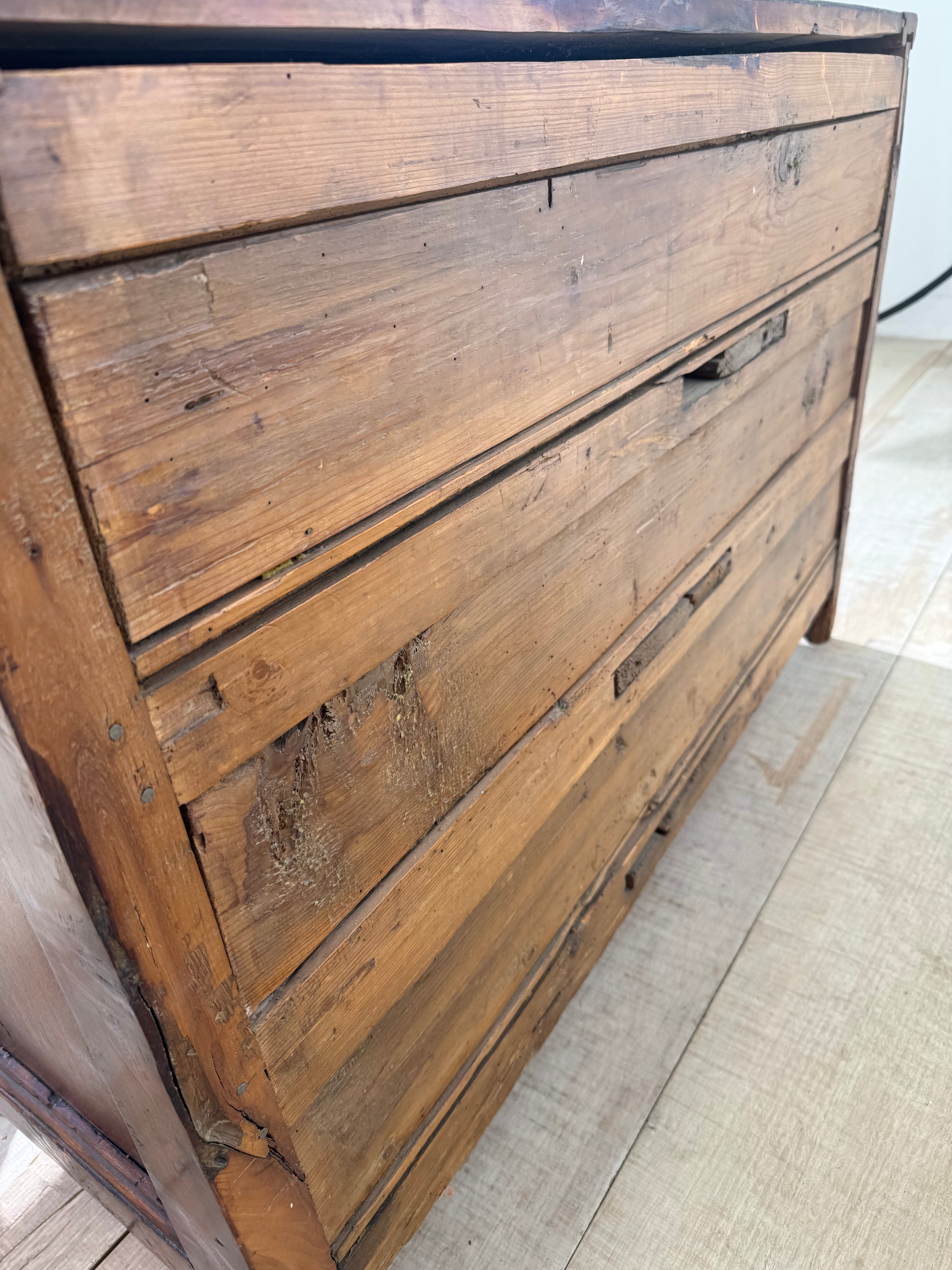 French 18th Century Inlaid Commode