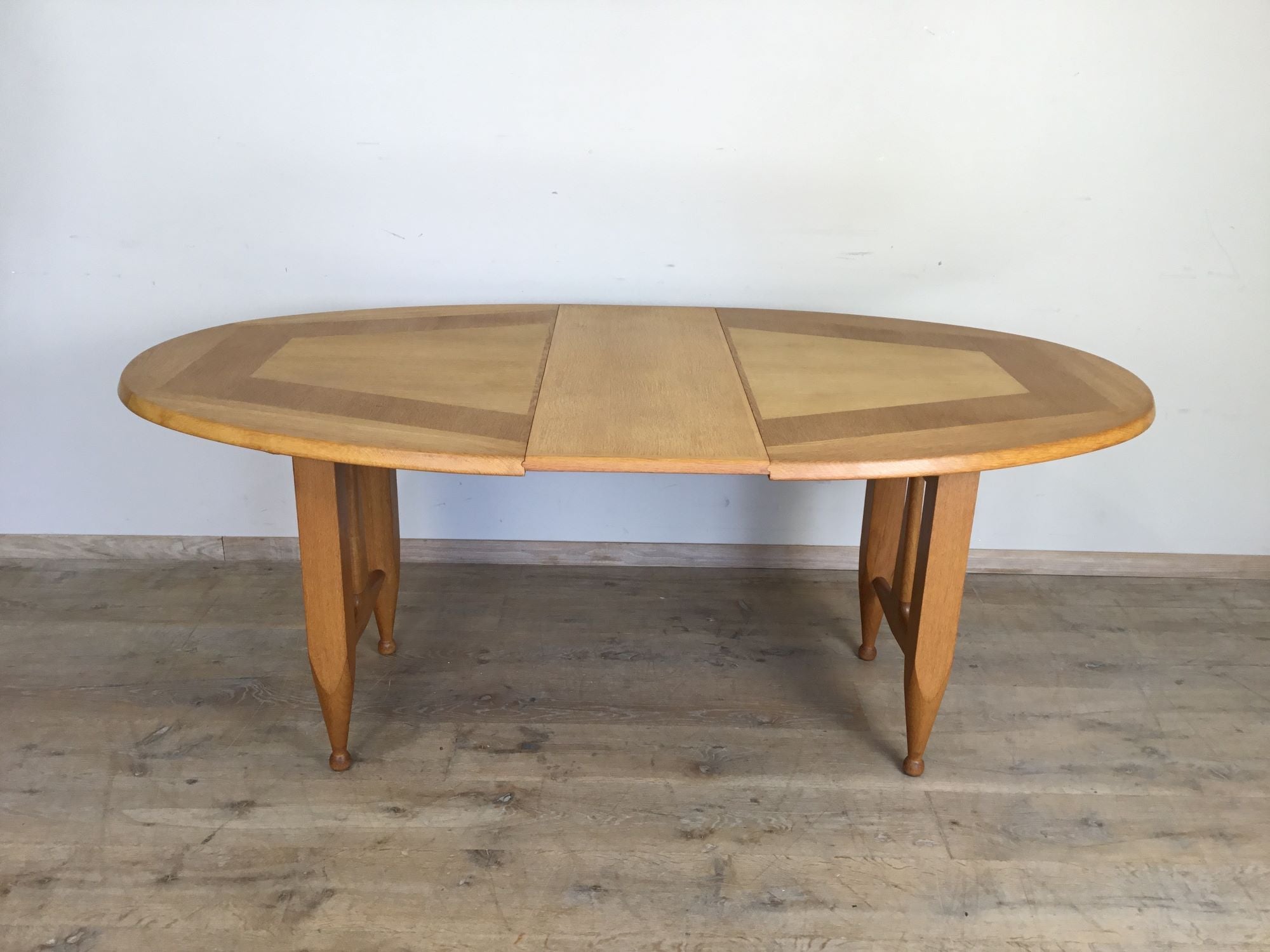 Guillerme & Chambron Oak Oval Dining Table