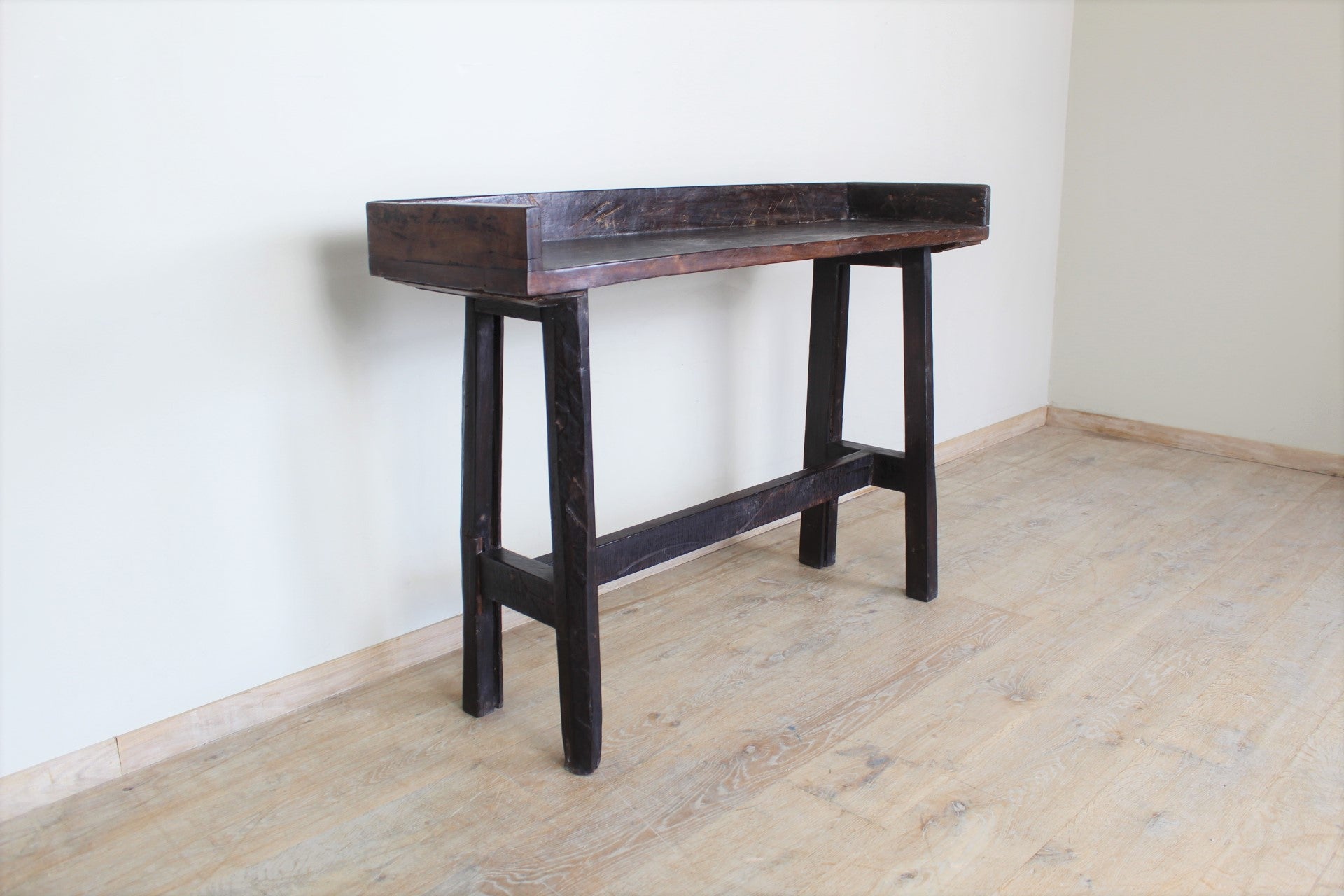 Lucca Studio Clive Walnut Bar/Console