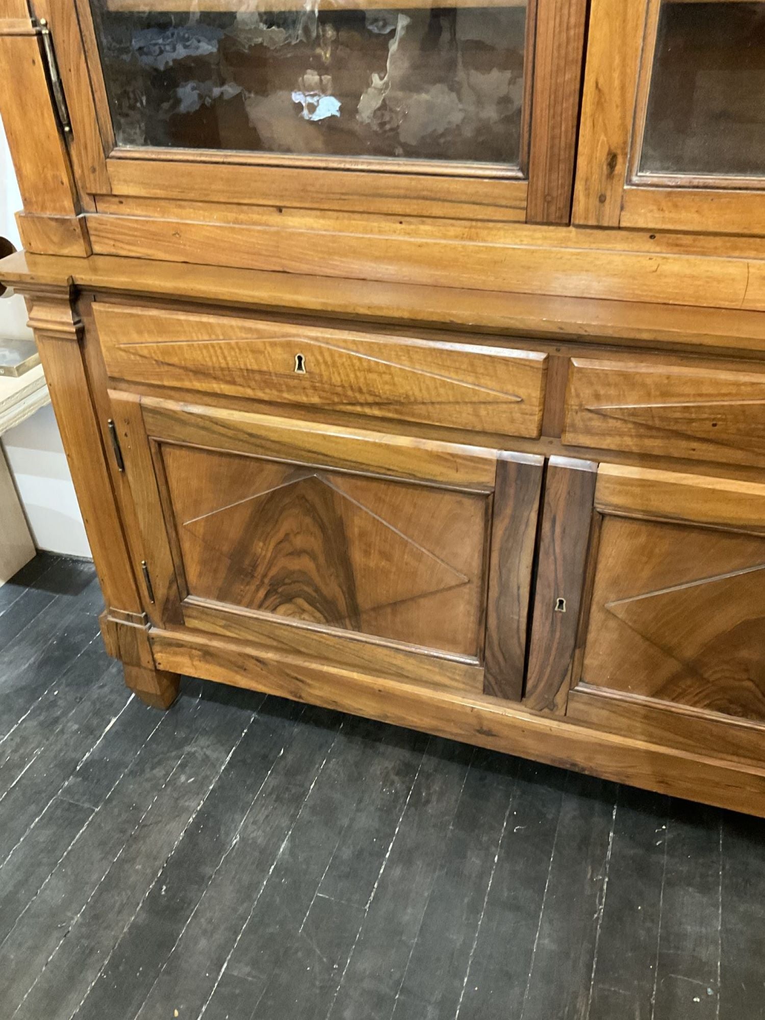 Neo Classic 18th Century Italian Walnut Bookcase