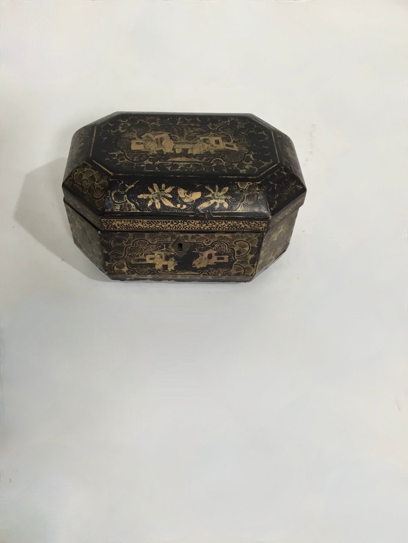 19th Century English Chinoiserie Box