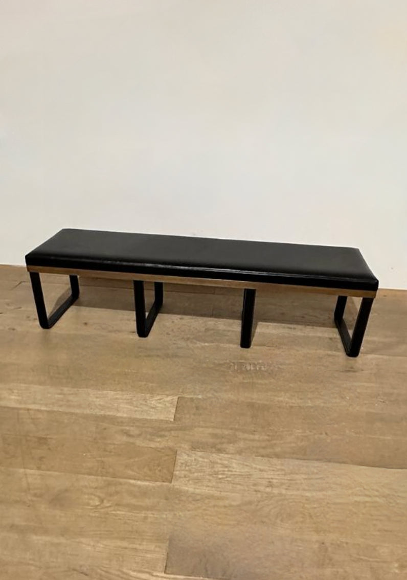 Lucca Studio Vaughn Bench (Black-4 legs)